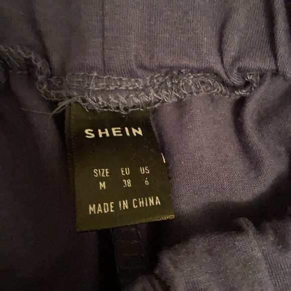 Blue NY shorts from shien in size women’s medium! - Picture 4 of 4